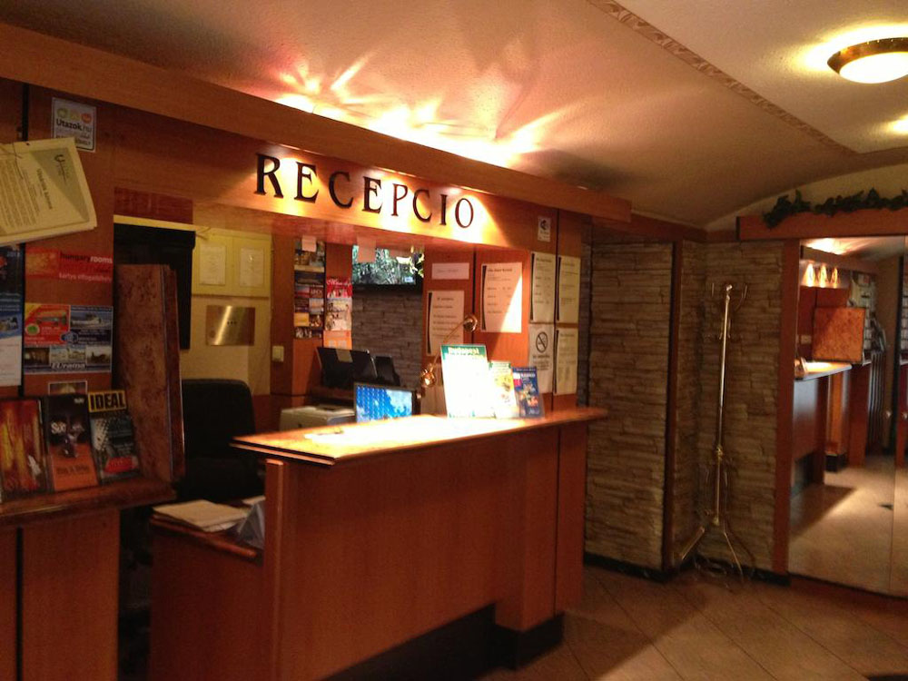 شقق إليت بودابست